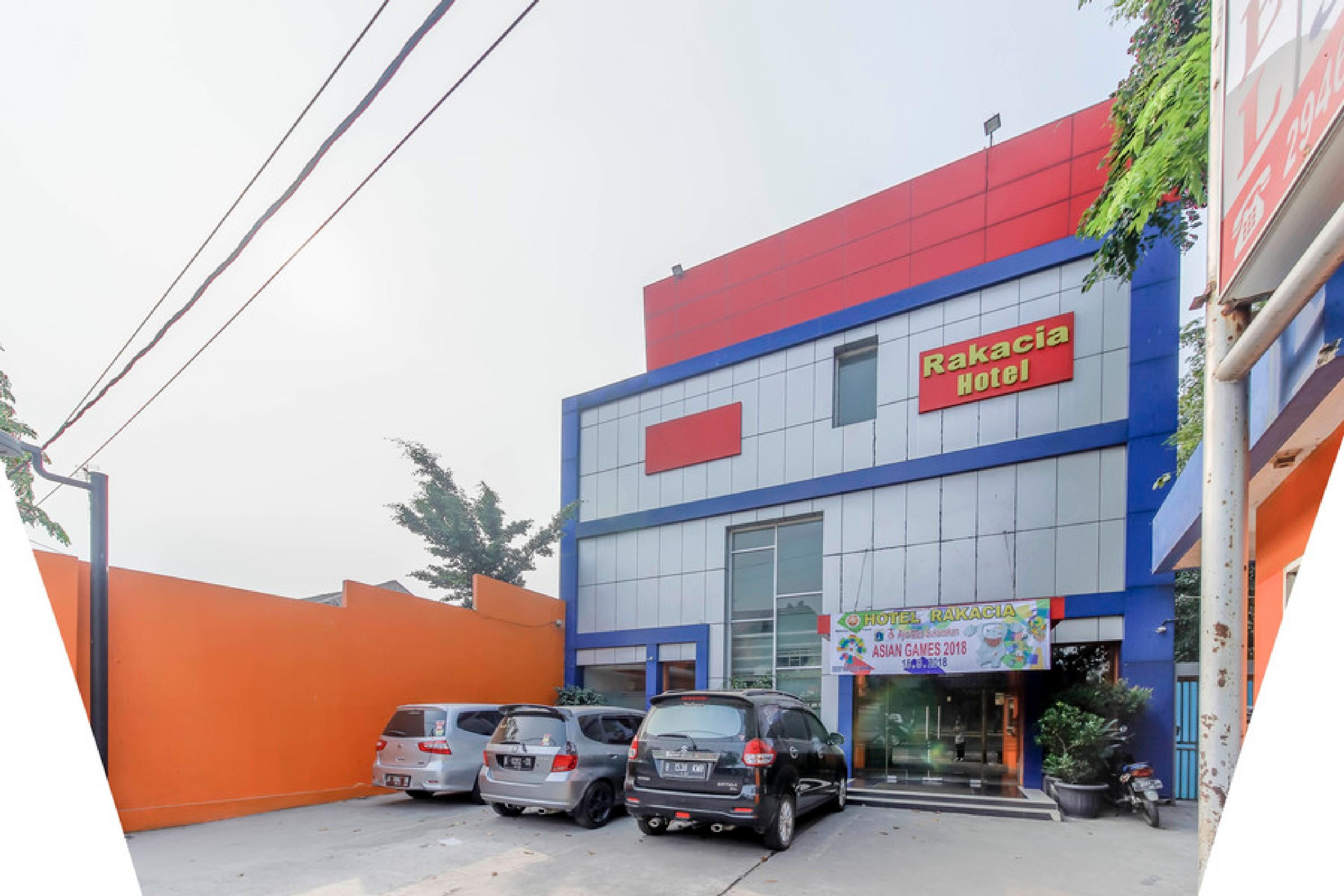 Reddoorz Plus @ Jalan Pemuda Jakarta Buitenkant foto